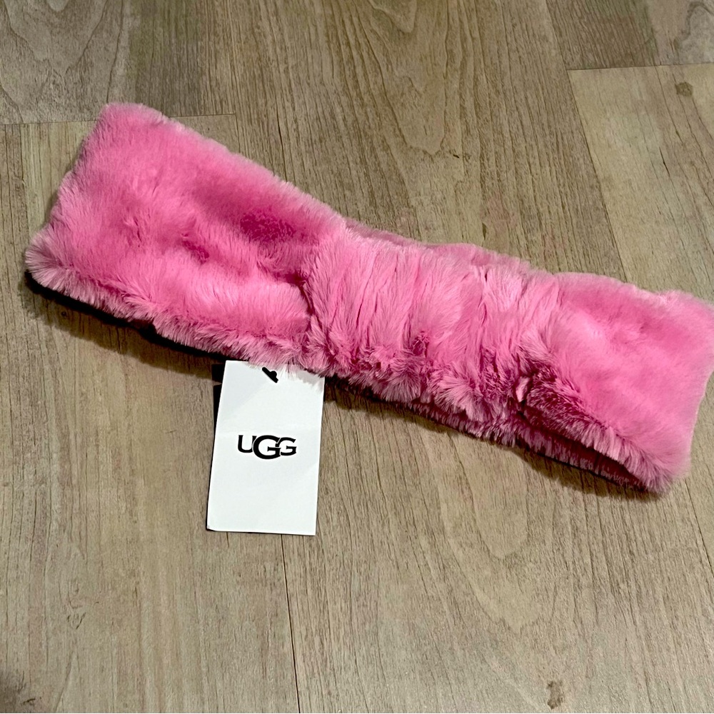 UGG Faux Fur Headband in Mesa Rose NWT